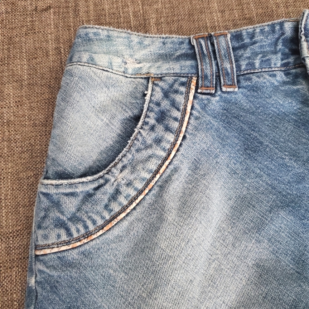 Vintage Tommy Hilfiger y2k denim skirt, size 2 - Picture 3 of 15
